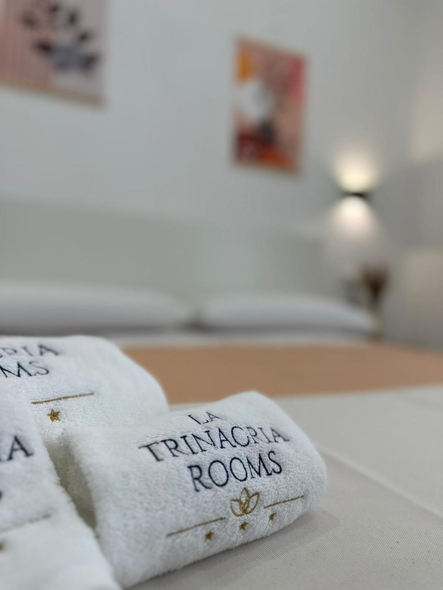La Trinacria Rooms Trapani Kültér fotó